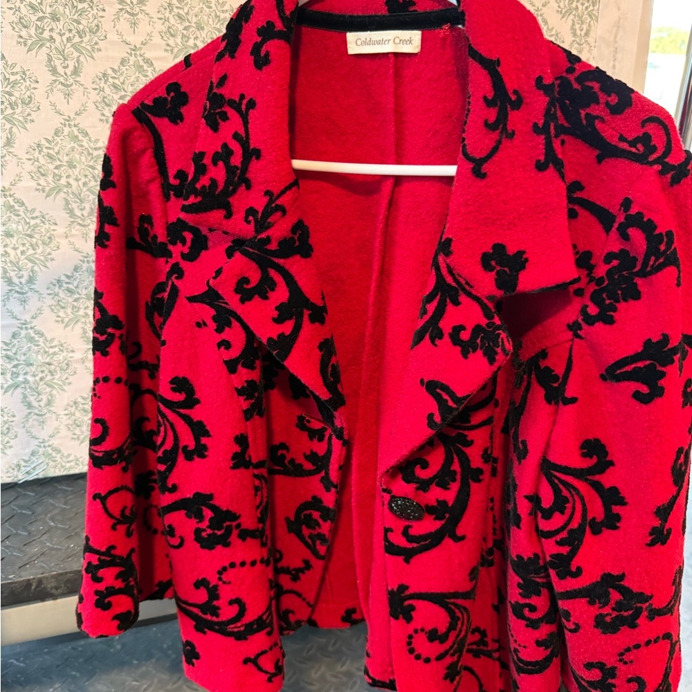 Coldwater Creek Women’s Wool Red and Black Blazer size Large?